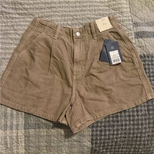 Universal Thread Pleated High-Waist Utility Shorts in Taupe SZ 4